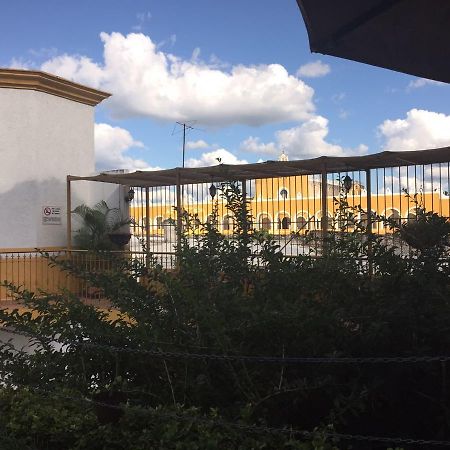 Hotel San Miguel Arcangel イサマル エクステリア 写真