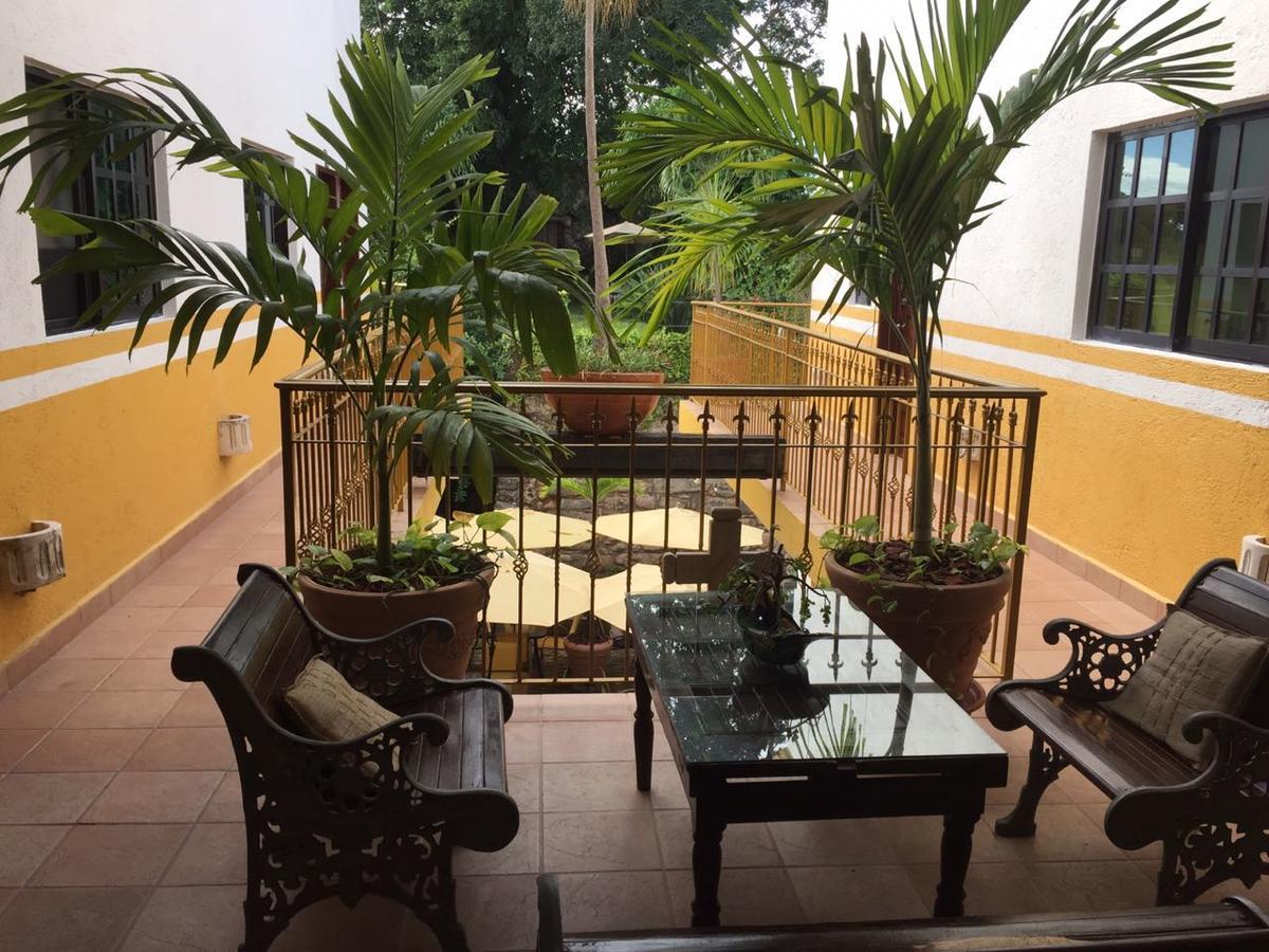 Hotel San Miguel Arcangel イサマル エクステリア 写真