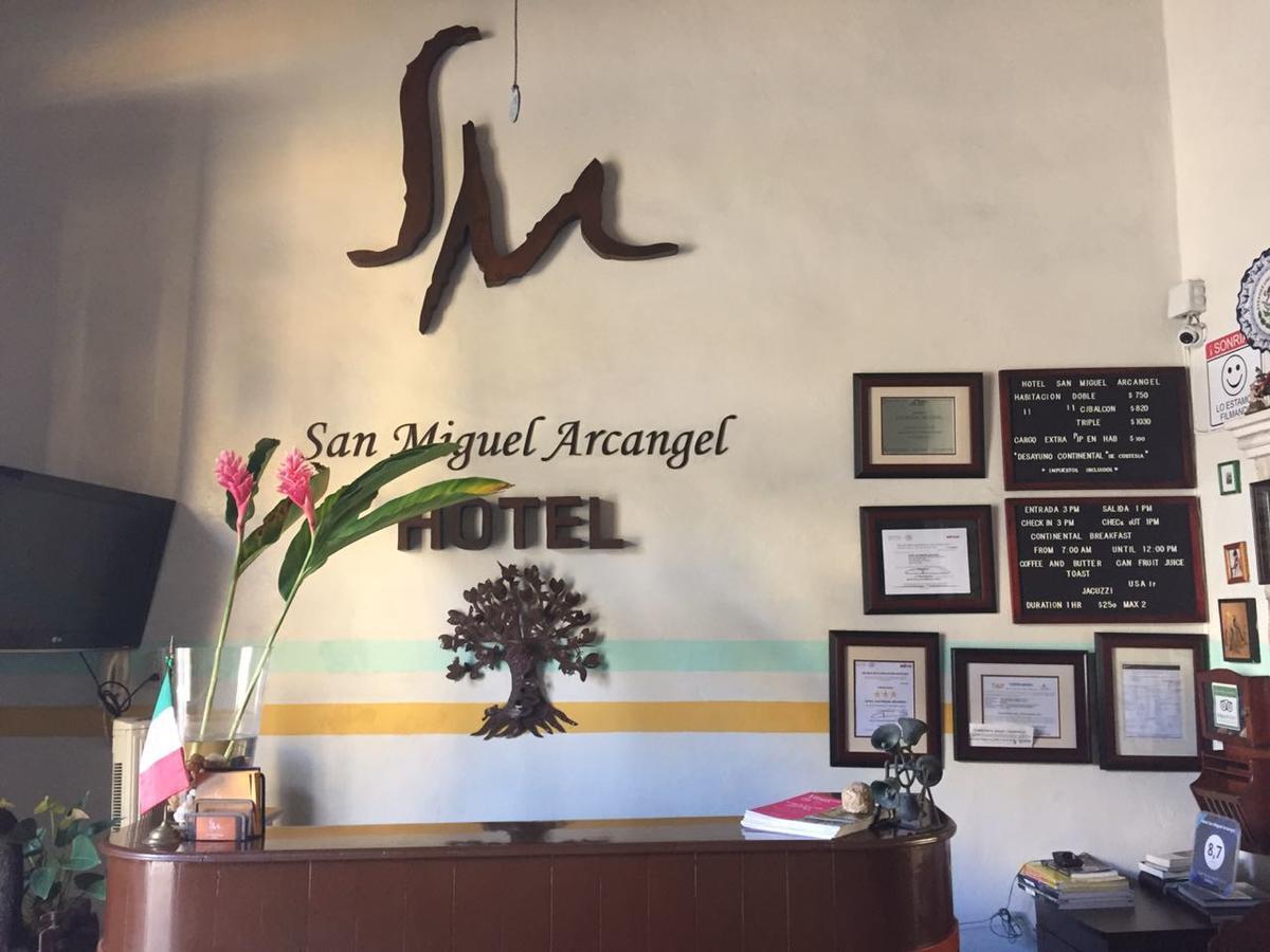 Hotel San Miguel Arcangel イサマル エクステリア 写真