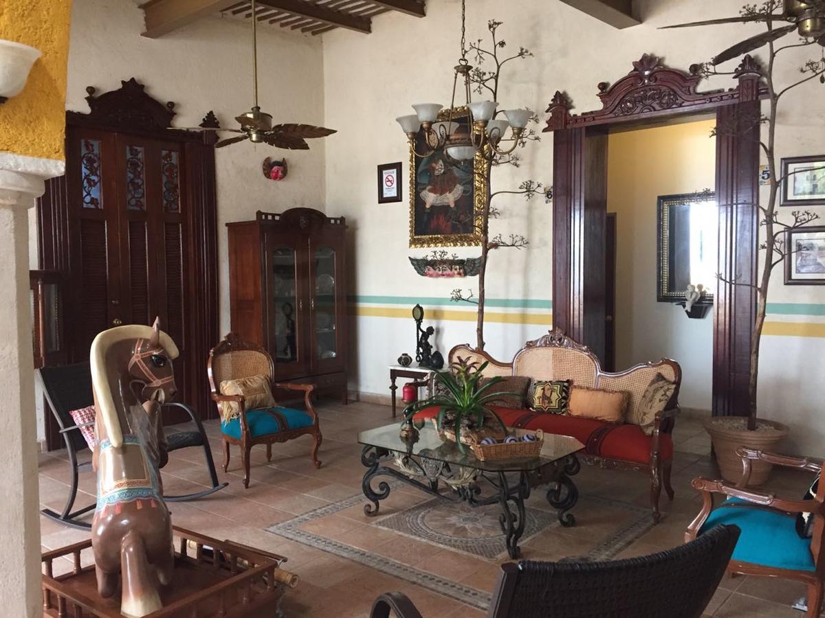Hotel San Miguel Arcangel イサマル エクステリア 写真